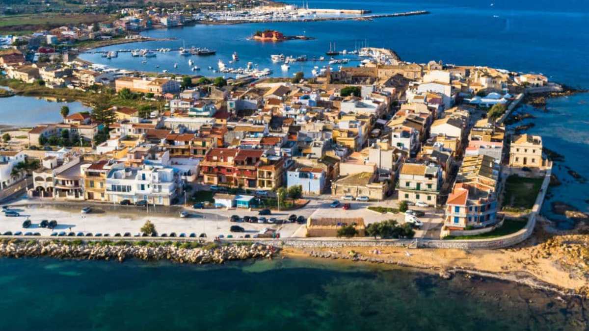 Guida ai sentieri tra Marzamemi e Vendicari: mappe e tempi reali